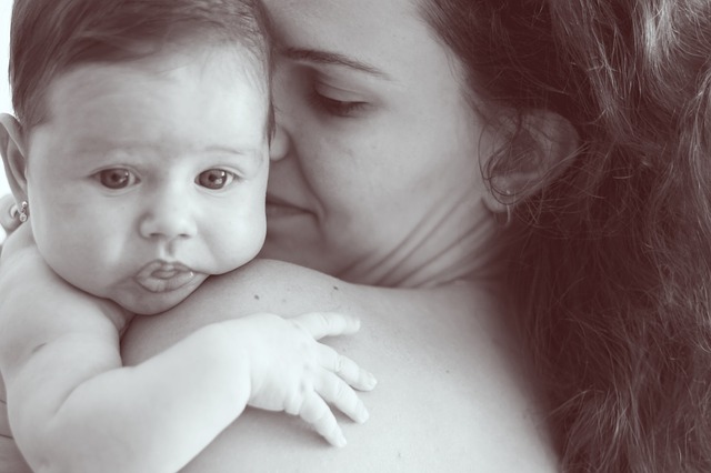 baby-1570701_640