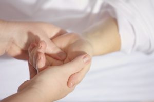 KInder schlaflos, treatment-1327811_640