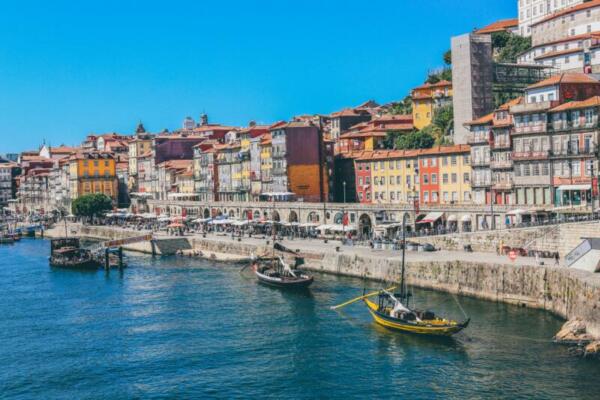 Portugal Stadt an Küste