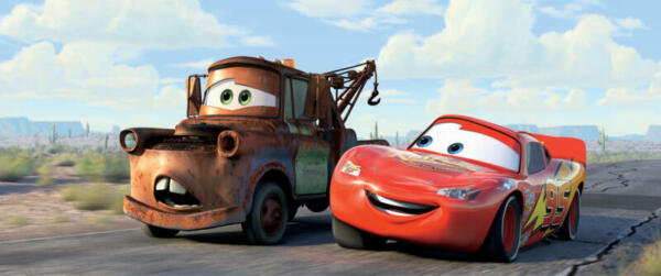Lightning McQueen mit seinem besten Freund Hook