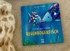 Schlaf gut, kleiner Regenbogenfisch, Aufmacher KidsLife-Magazin